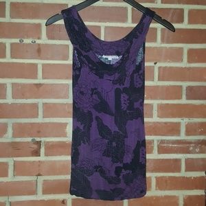 Dark floral Strechy Top